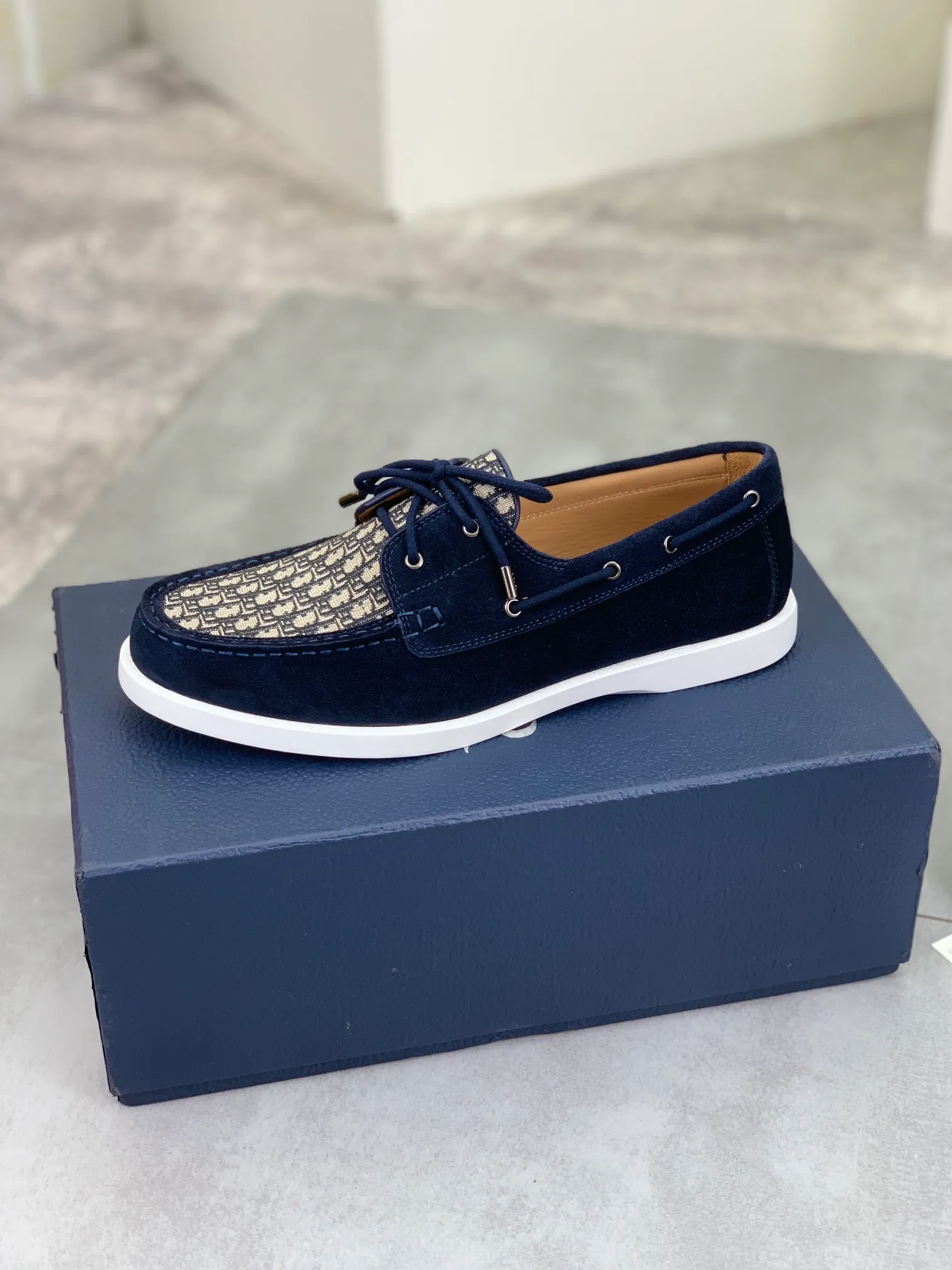 Men's shoes 💰P542 New 💰Higher version 💎💎💎Dior original 1:1 replica! Top Italian purchasing agent! Men's business casual leather shoes, original imported calfskin upper, ultimate texture, gentleman style, imported water-dyed cowhide inside, top-quality original Italian rubber outsole, first-class workmanship, top quality! Size: 39-44 (38 45 customized) 3️⃣ colors available